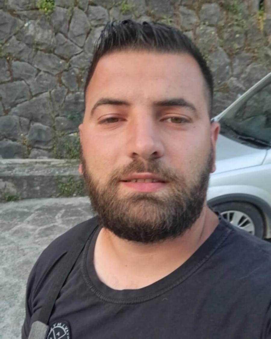 Μεγάλη θλίψη στο Αγρίνιο για τον άδικο θάνατο του Γιώργου Μουζόπουλου σε εγατικό ατύχημα στη Ρόδο