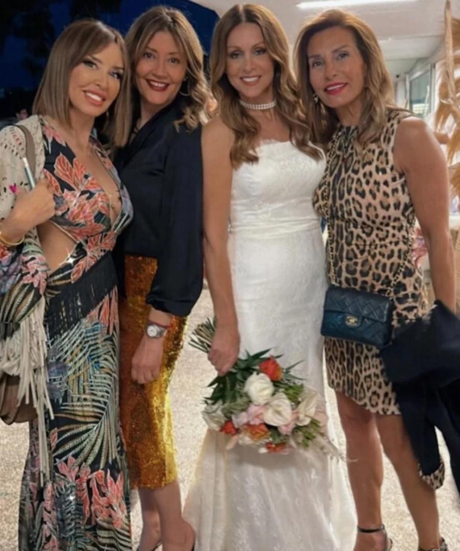 Γι’αυτό κράτησαν κρυφό τον γάμο τους: Η Ελίνα Κέφη παντρεύτηκε τον Πάνο Μιχαλόπουλο και δεν το έμαθε κανείς