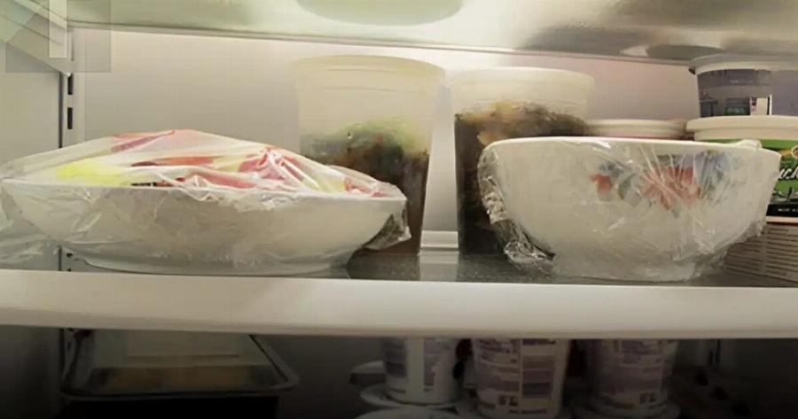 Άνδρας πεθαίνει μετά από μέρες διάρροιας – Γιατρός εκδίδει επείγουσα προειδοποίηση για 3 συνηθισμένα υπολείμματα φαγητού