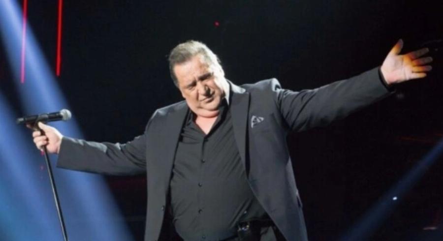 Έτσι της είπε αντίο: Το σπαρακτικό σημείωμα που άφησε ο Βασίλης Καρράς στη γυναίκα του λίγο πριν πεθάνει