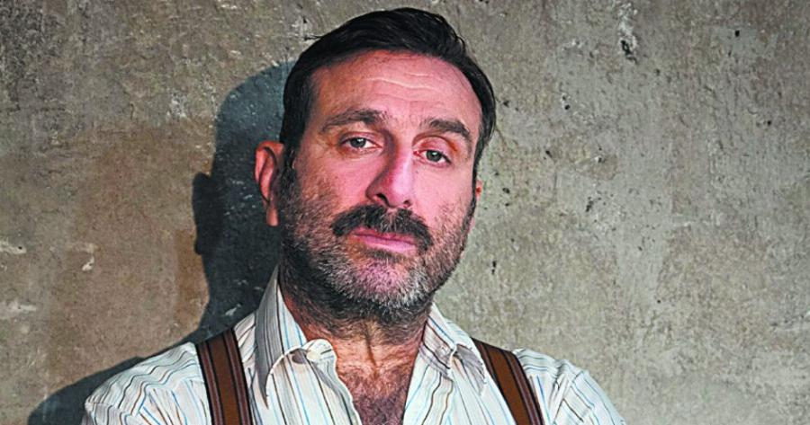 «Βουλευτής που παίρνει 6.000 ευρώ μου ζήτησε να βρω 12 άτομα που έχουν ανάγκη και να τους δώσει 500 ευρώ»