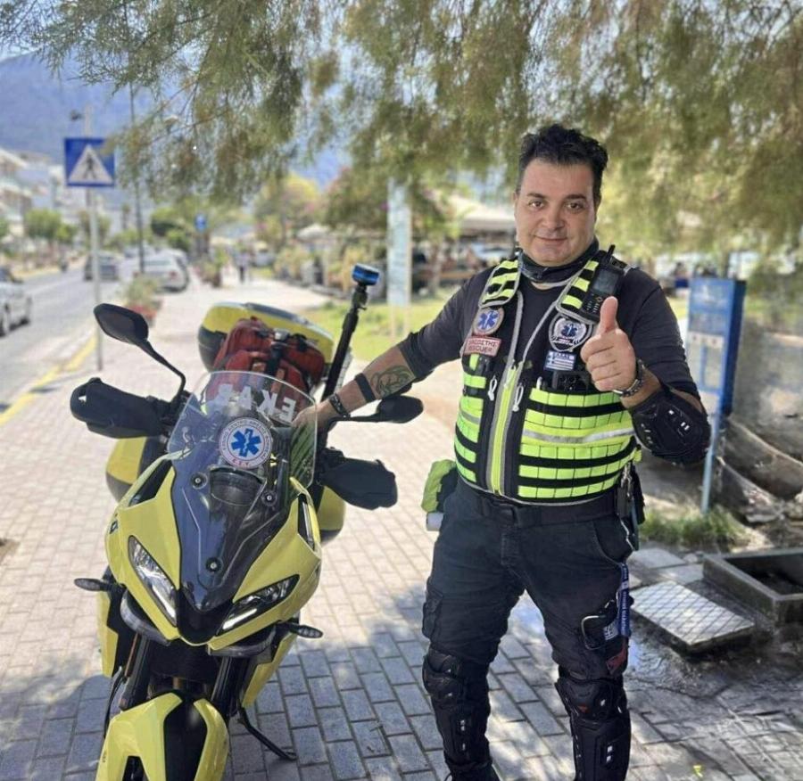 Θλίψη: Πέθανε ο Δημήτρης Μητρόπουλος