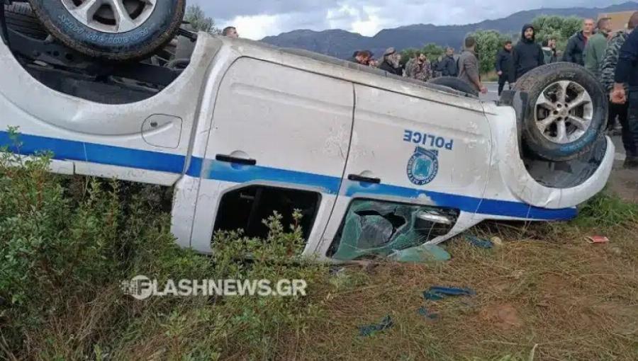 Χάμος στα Χανιά με αγρότες και ΜΑΤ – Πετροπόλεμος, αναποδογυρισμένο περιπολικό, τραυματίες