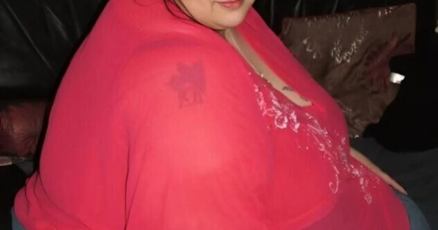 Αυτή η γυναίκα ζύγιζε κάποτε 317 κιλά και δεν μπορούσε να φροντίσει τα παιδιά της: τώρα ζυγίζει μόνο 113 κιλά