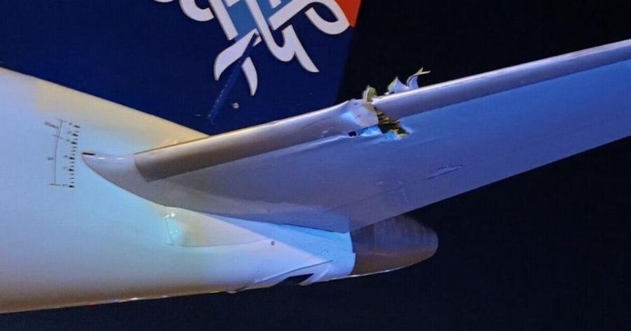 Σοβαρή σύγκρουση αεροπλάνου ελληνικής εταιρείας στο αεροδρόμιο του Βελιγραδίου