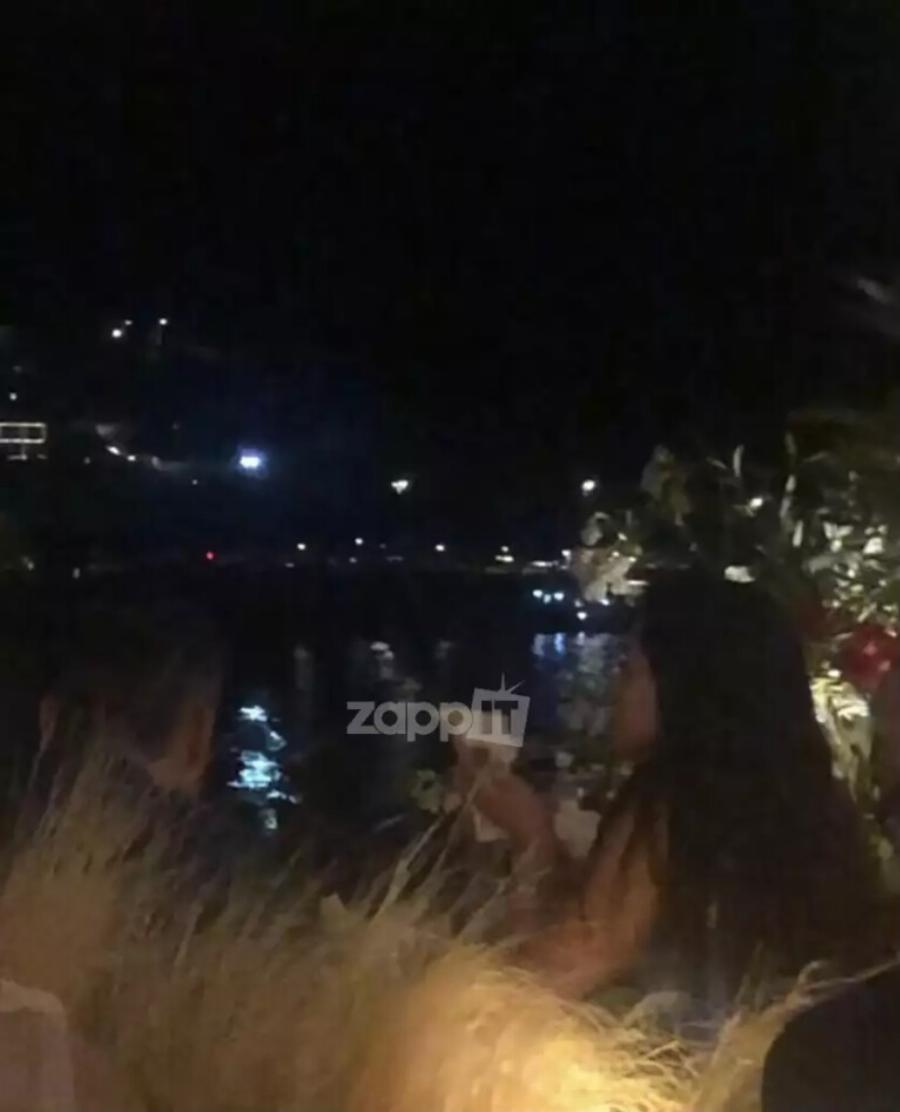 Δεν τους νοιάζει πλέον ο κόσμος, κυκλοφορούν κανονικά σαν ζευγάρι: Λιάγκας – Αντωνά έσκασαν έτσι στην Βουλιαγμένη