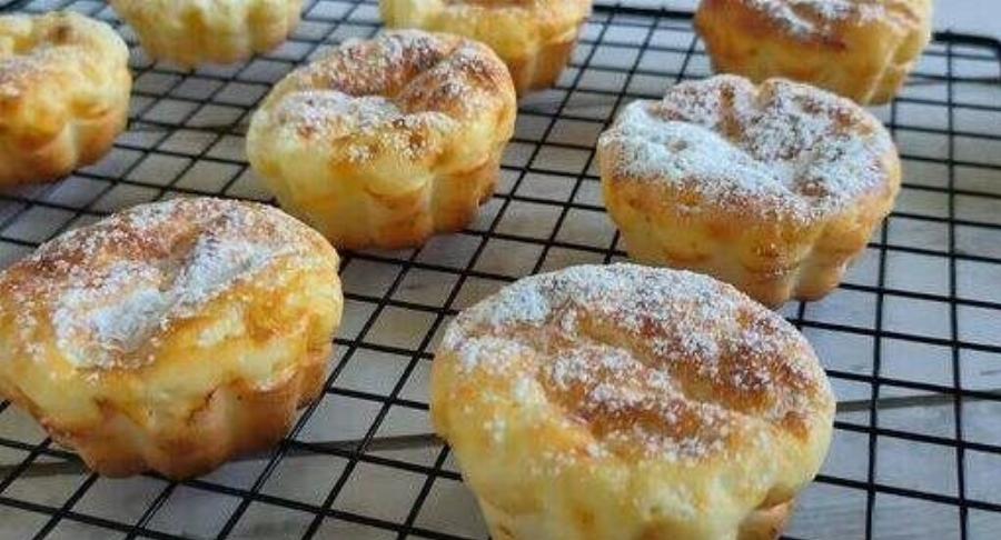 Έφτιαξα αυτά τα cupcakes και δεν πίστευα πόσο ελαφριά είναι