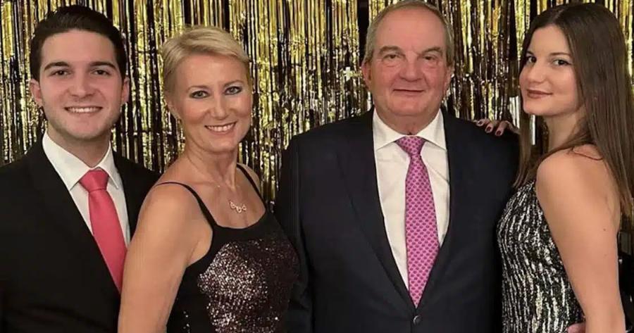 Κώστας Καραμανλής: Η σπάνια εμφάνιση της κόρης του, Αλίκης Καραμανλή στο πλευρό του πατέρα της