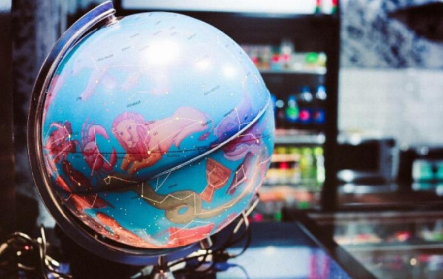 Αιγόκεροι και άλλα τρία: 4 ζώδια που θα ανέβουν σύντομα τα σκαλιά της εκκλησίας!