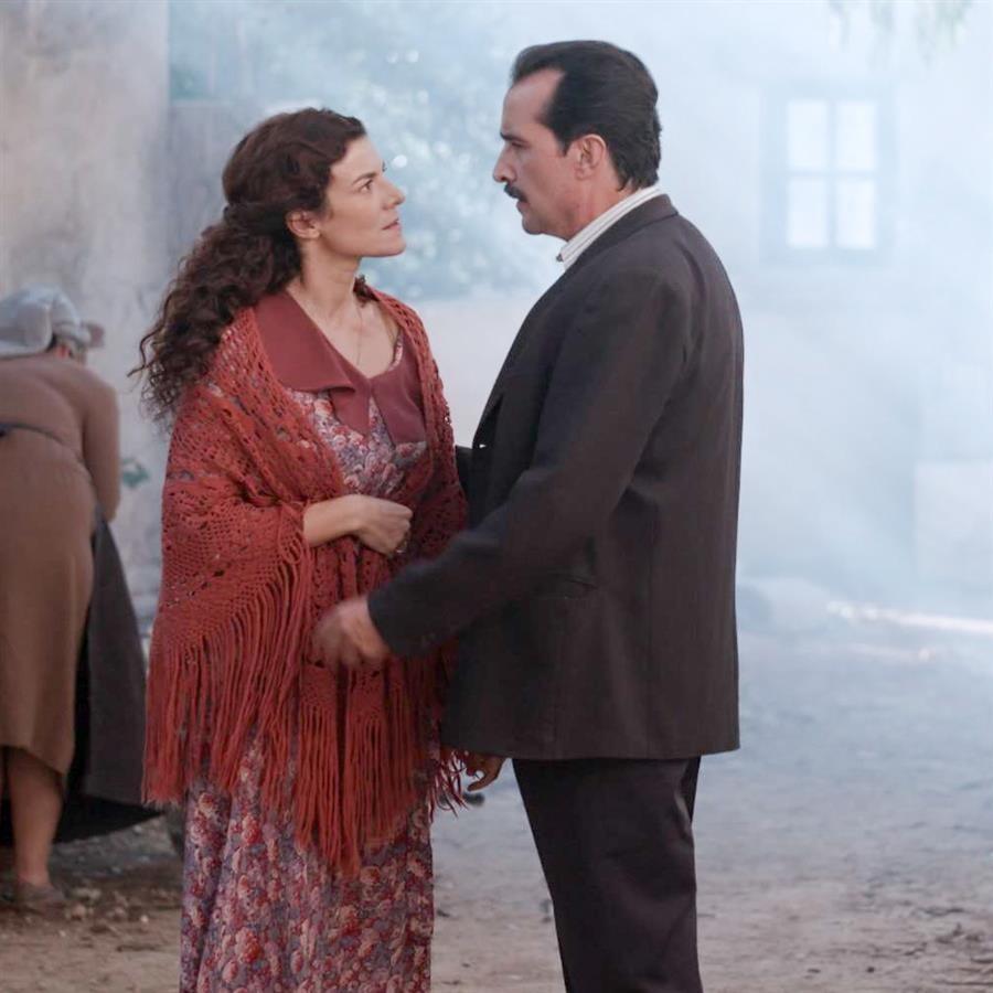 Grand Hotel: Ο Χαραλάμπης λέει στην Θεώνη πως την απάτησε και αυτή τον διώχνει