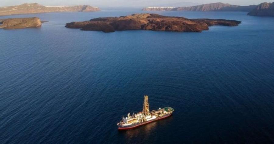 Σαντορίνη: «Όλα δείχνουν έκpηξη ηφαιστείου» – 99% σίγουρος δηλώνει ο Ζεληλίδης – Δείτε το βίντεο