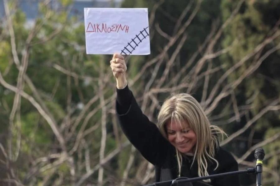 Ασταμάτητη η Μαρία Καρυστιανού: Είπε σήμερα στο Σύνταγμα λόγια που κανένας δεν τολμάει να πει