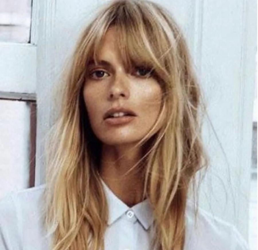 Το γαλλικό κούρεμα που αποδεδειγμένα «αφαıρεί» χρόνια από το πρόσωπο – Είναι ό,τι πιο κομψό