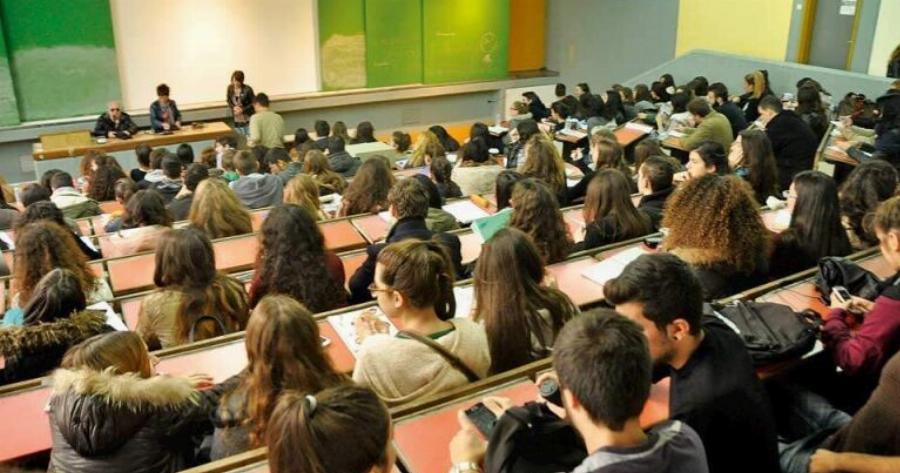 Αντίο στα φοιτητικά έδρανα θα πουν το 2025 οι αιώνιοι φοιτητές