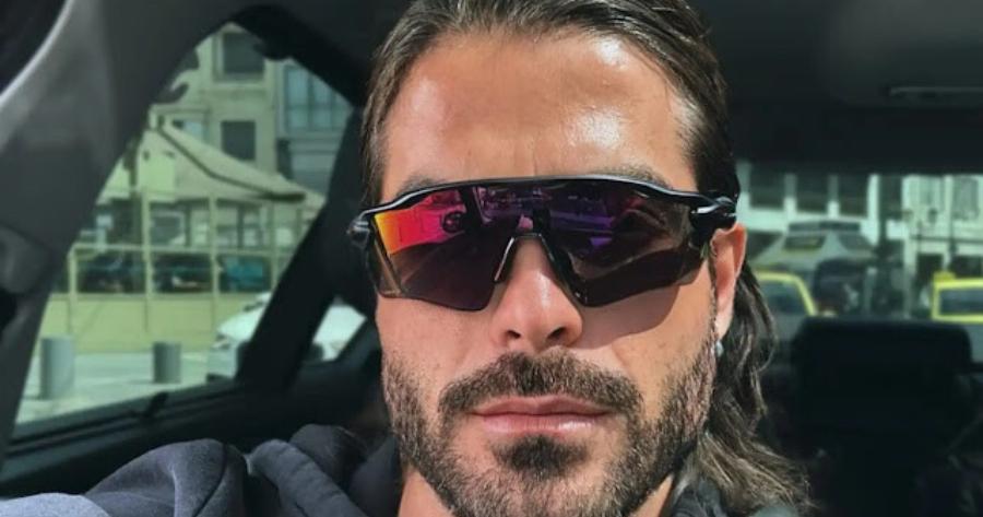 Άρης Μουγκοπέτρος: «Έχασε εντελώς την όρασή του – Μπαίνει εσπευσμένα στο χειρουργείο»