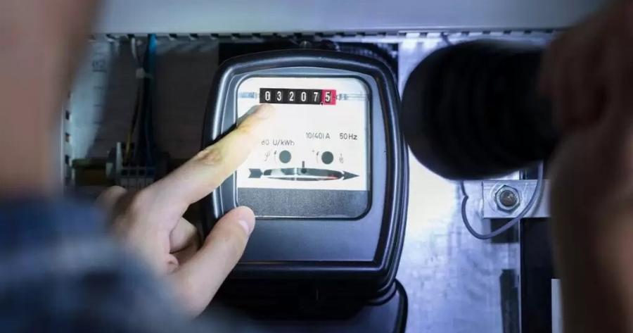 Δεν το ξέρει ούτε ο λογιστής σου: Βγήκε Eπiδoμα ρεύματος για το 2025 – Κάνεις αίτηση και παίρνεις έως και 1.000 Eupώ Eκπτωσn