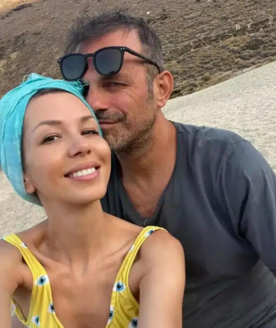 Τέτοιο δώρο ούτε η Βανδή δεν το έκανε: Στιγμές ευτυχίας για τον Ντέμη Νικολαΐδη και την σύντροφο του, το ανακοίνωσαν με 1 φωτογραφία