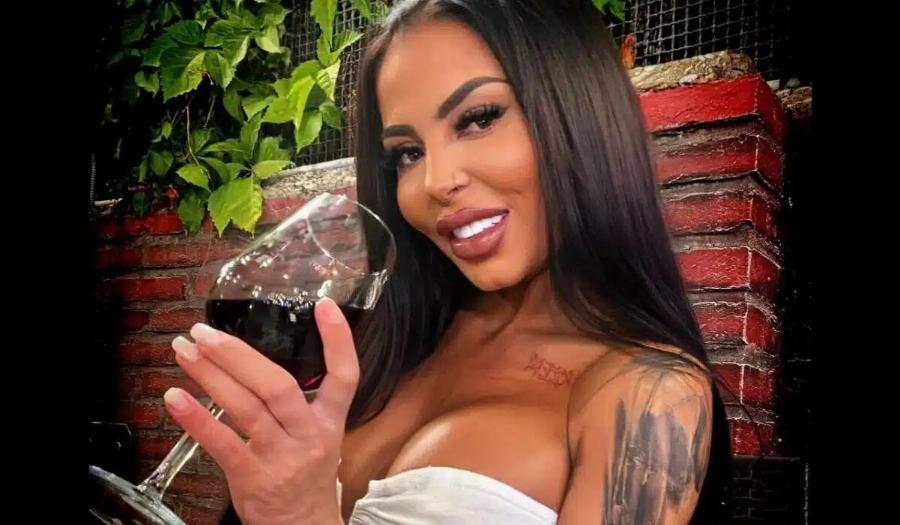 ΣOK: ΒΡΕΘΗΚΕ AΠOKEΦAΛIΣMENH ΜΕΣΑ ΣΕ ΒΑΛΙΤΣΑ Η 30ΧΡΟΝΗ ΜΑΡΙΑ