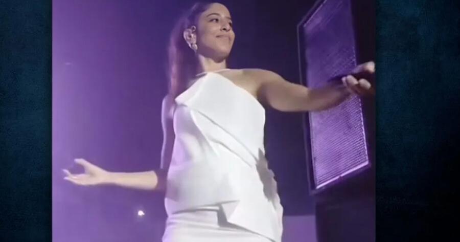 Μαρίνα Σάττι: Πέταξαν αυγά και αναπτήρες σε συναυλία της – Η ενόχληση της τραγουδίστριας σε βίντεο