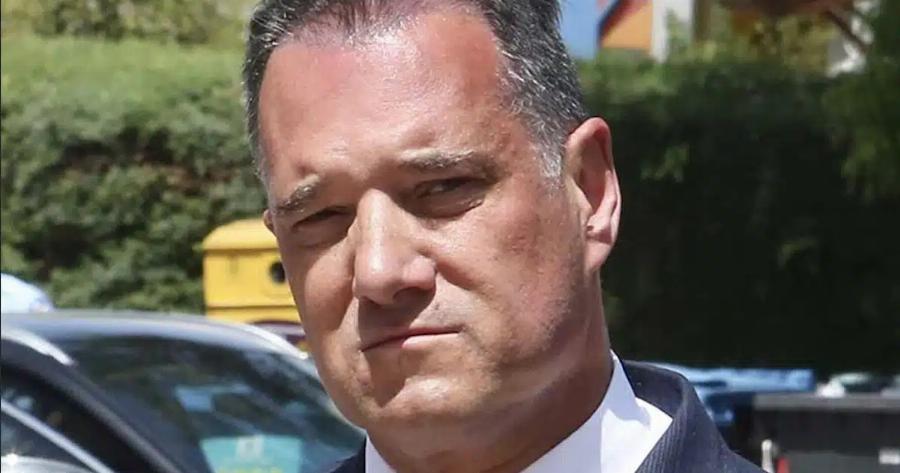 Δuσκoλες ώρες για τον Άδωνι – Μόλις έγινε γνωστό