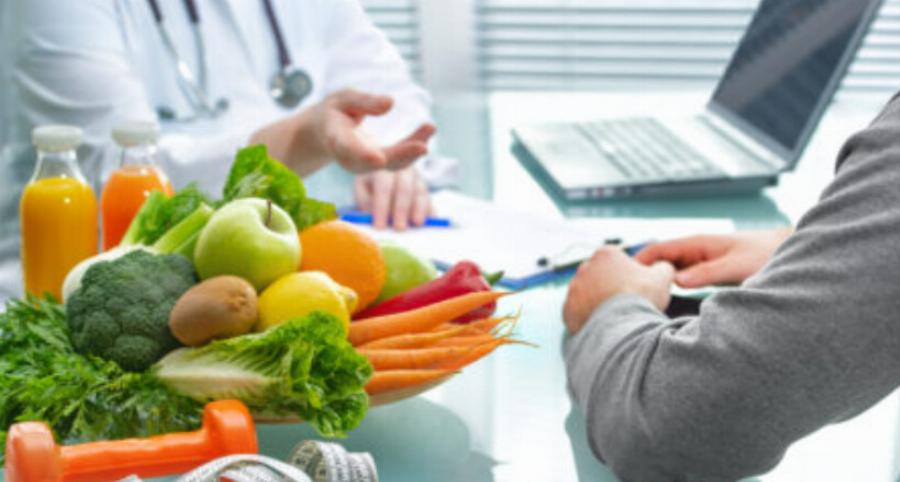 Τι συμβαίνει πραγματικά στο σώμα σας όταν ακολουθείτε τη διαλειμματική νηστεία