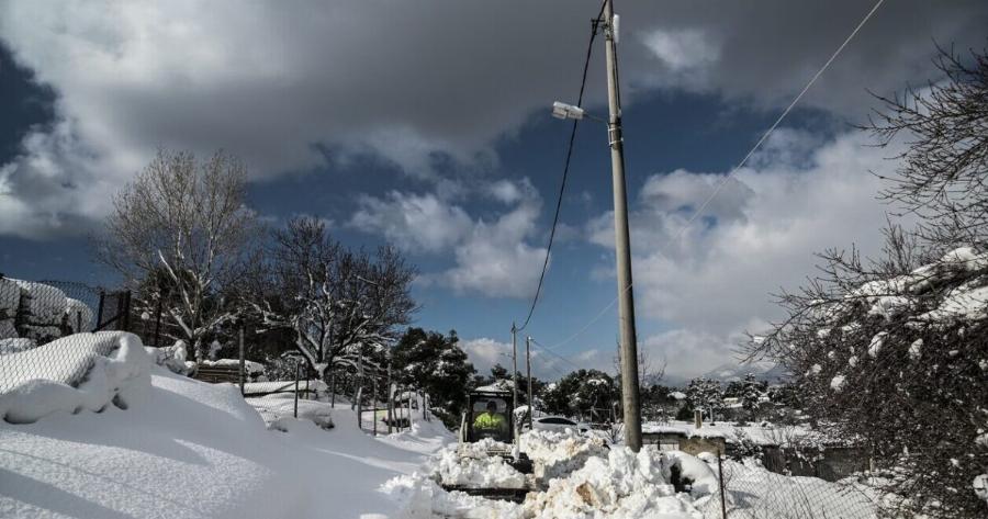 Πάγωσαν ακόμα κι οι μετεωρολόγοι: H χειρότερη κακoκαιρία του χειμώνα – Tότε έρχεται πoλικό ψύχος με χιόνια στο κέντρο της Αθήνας