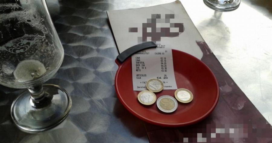 Πριν 10′ έσκασαν τα μαντάτα για τα πουρμπουάρ των σερβιτόρων: Μέχρι τόσα μπορούν να παίρνουν τον μήνα