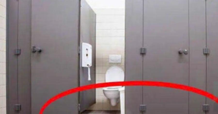 Οι λόγοι που οι δημόσιες τουαλέτες δεν ακουμπάνε στο πάτωμα