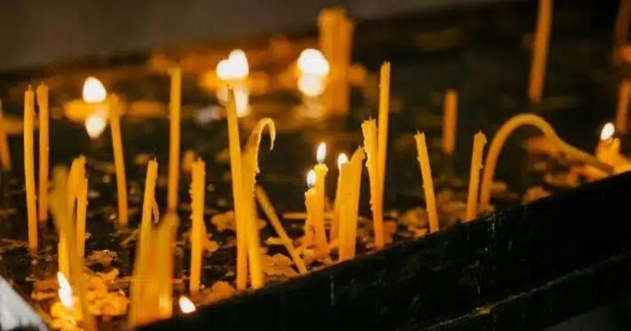 Ξεκινά η νηστεία των Αγίων Αποστόλων 2025 – Από τι νηστεύουμε