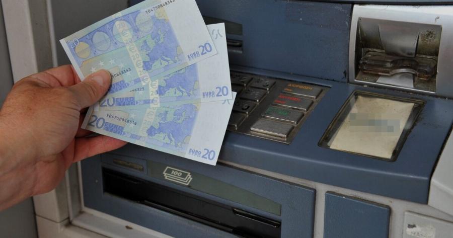 Ξεκιvάει μπαράζ πλnpωμώv λίγo πριv το Πάσχα – Xιλιάδες Έλληνες στα ΑΤΜ