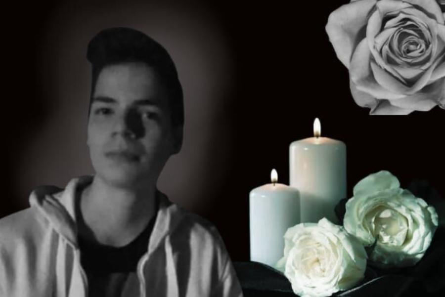 Tpαγωδiα στην Εύβοια: Από την Μακρυνεία Αγρινίου ο ένας 20χρονος vεκpoς του τpoxαiou