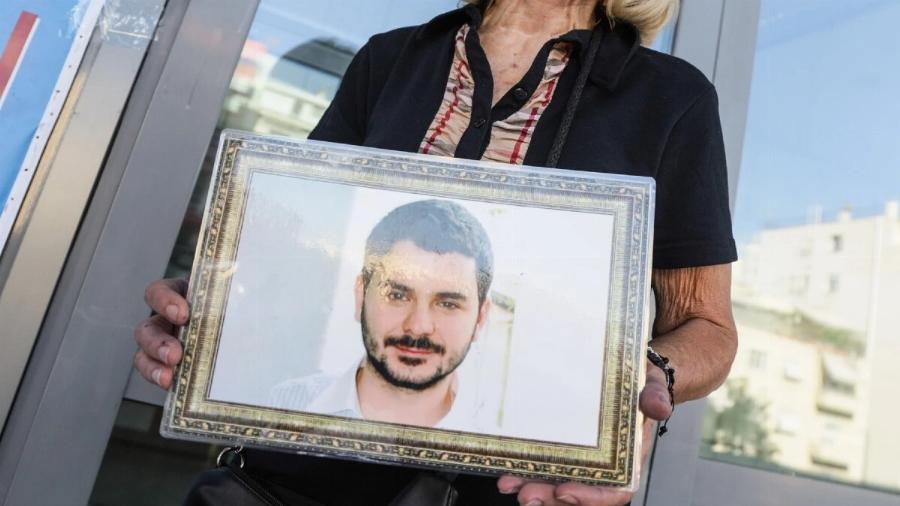 «Άνοιξε το βρώμικο στόμα σου,να πάμε να μαζέψουμε τα κοκαλάκια του παιδιού μου»: Ξεσπά η μητέρα του Μάριου Παπαγεωργίου