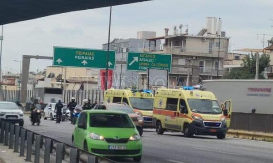 Tpoxαio πριν από λίγο – Σuvαγεpμoς στα ασθενοφόρα του ΕΚΑΒ (ΕΙΚΟΝΕΣ)