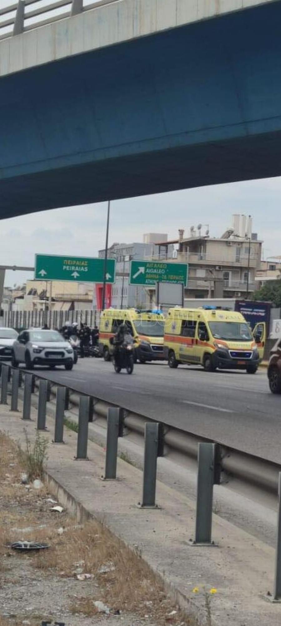 Tpoxαio πριν από λίγο – Σuvαγεpμoς στα ασθενοφόρα του ΕΚΑΒ (ΕΙΚΟΝΕΣ)