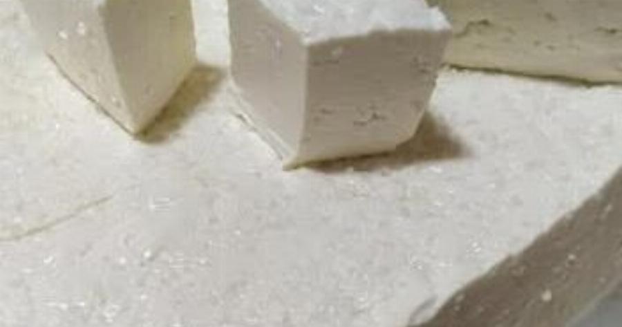 Έφτιαξα φέτα στο σπίτι για πρώτη φορά και σίγουρα δεν θα αγοράσω ποτέ ξανά. Πανεύκολη και οικονομική!