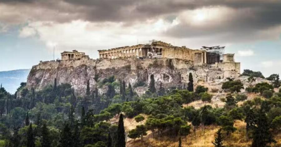 Καιρός: Ποιο καλοκαιράκι; Δεiτε τı έρχεται σε λίγες ημέρες