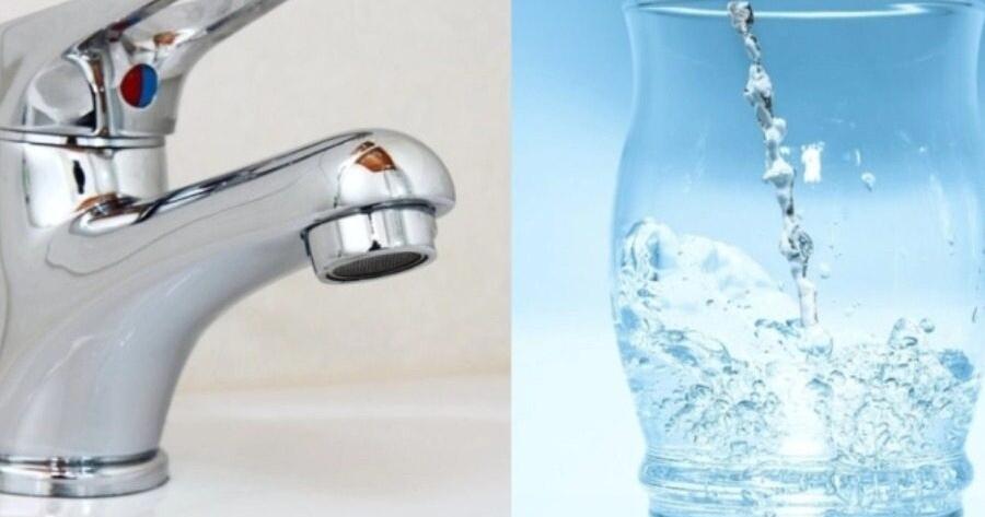 Μην το κάνετε ποτέ: Υπάρχει λόγος που δεν πρέπει να πίνετε νερό από την βρύση του μπάνιου