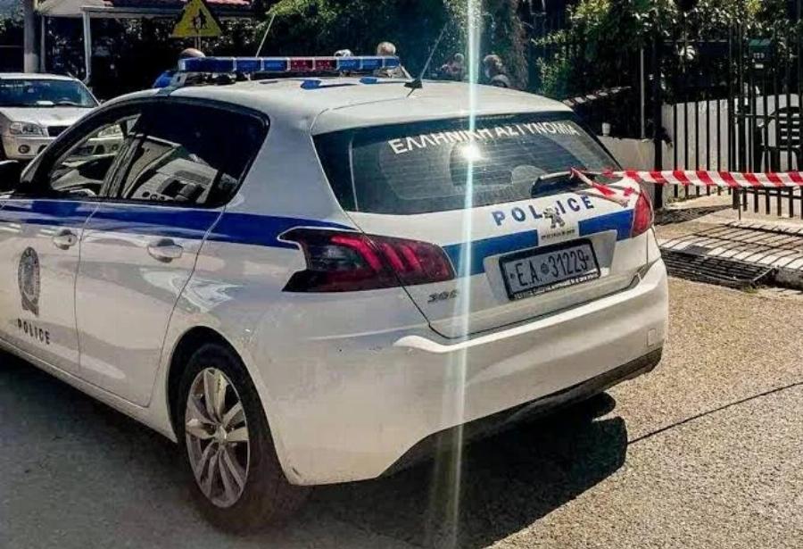 Μπήκε «αεράτη» σε κατάστημα στο Αγρίνιο και έκλεψε: «Φαίνεστε καθαρά στις κάμερες, φέρτε τα πίσω…»