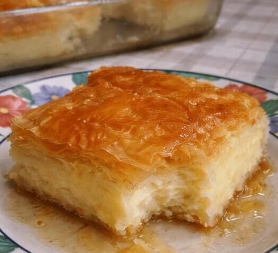 Γαλακτομπούρεκο παλιάς σχολής – δεν λασπώνει και κόβεται τέλεια