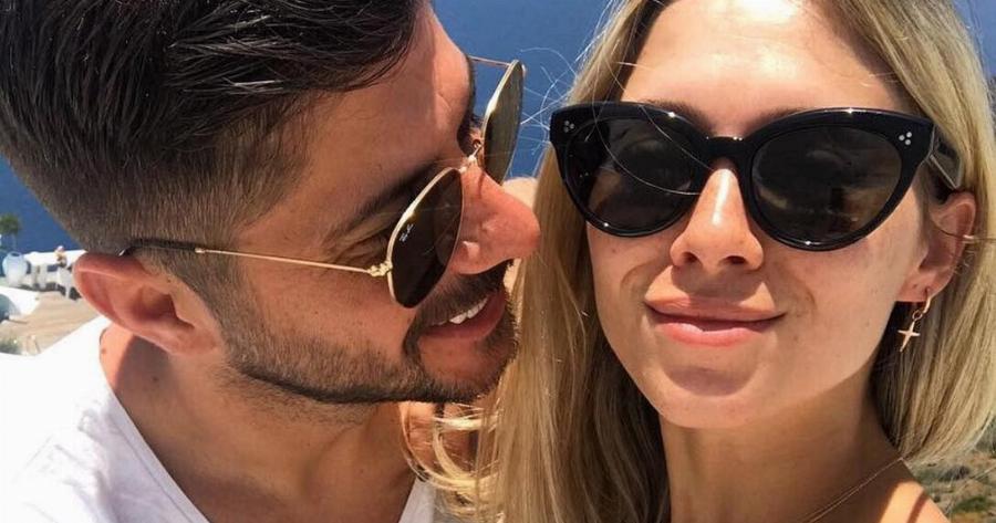 Xώρισε πασίγνωστο ζευγάρι της Ελληνικής showbiz μετά από 6 χρόνια γάμου