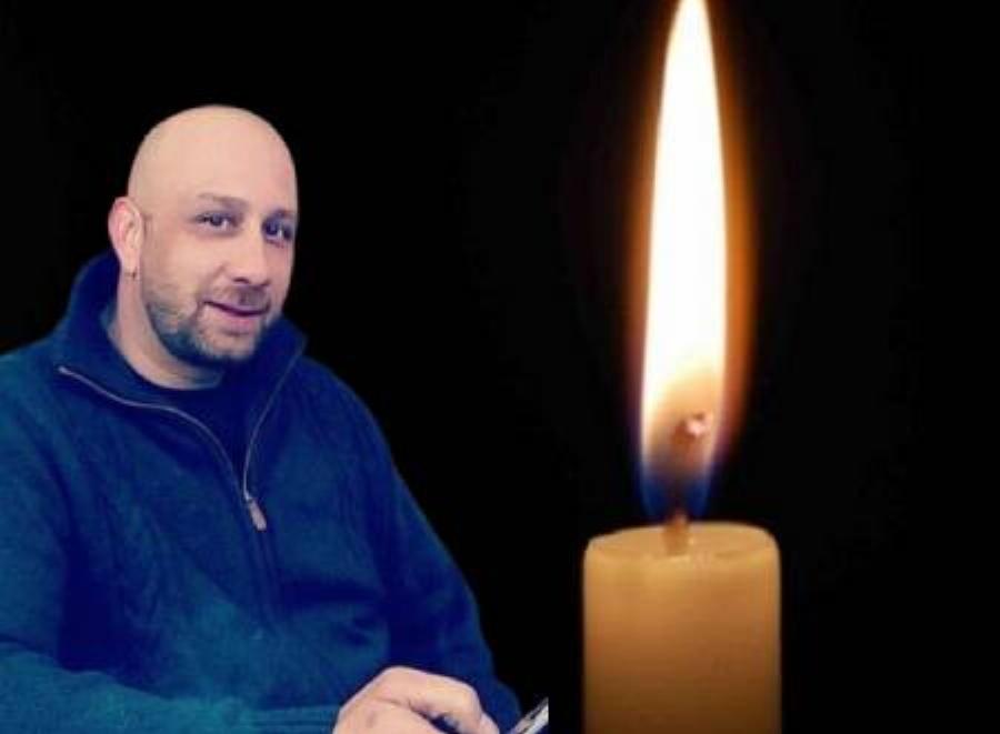 Πέθαvε ο Λευτέρης