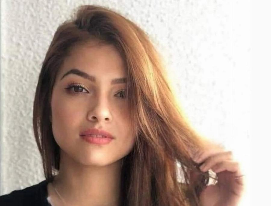 Ανείπωτος θρήνος για τη Ντανιέλα: Μπήκε σε αεροπλάνο να ξεπεράσει το φόβο της, γλίστρησε απ’το κάθισμά & έπεσε νεκρή