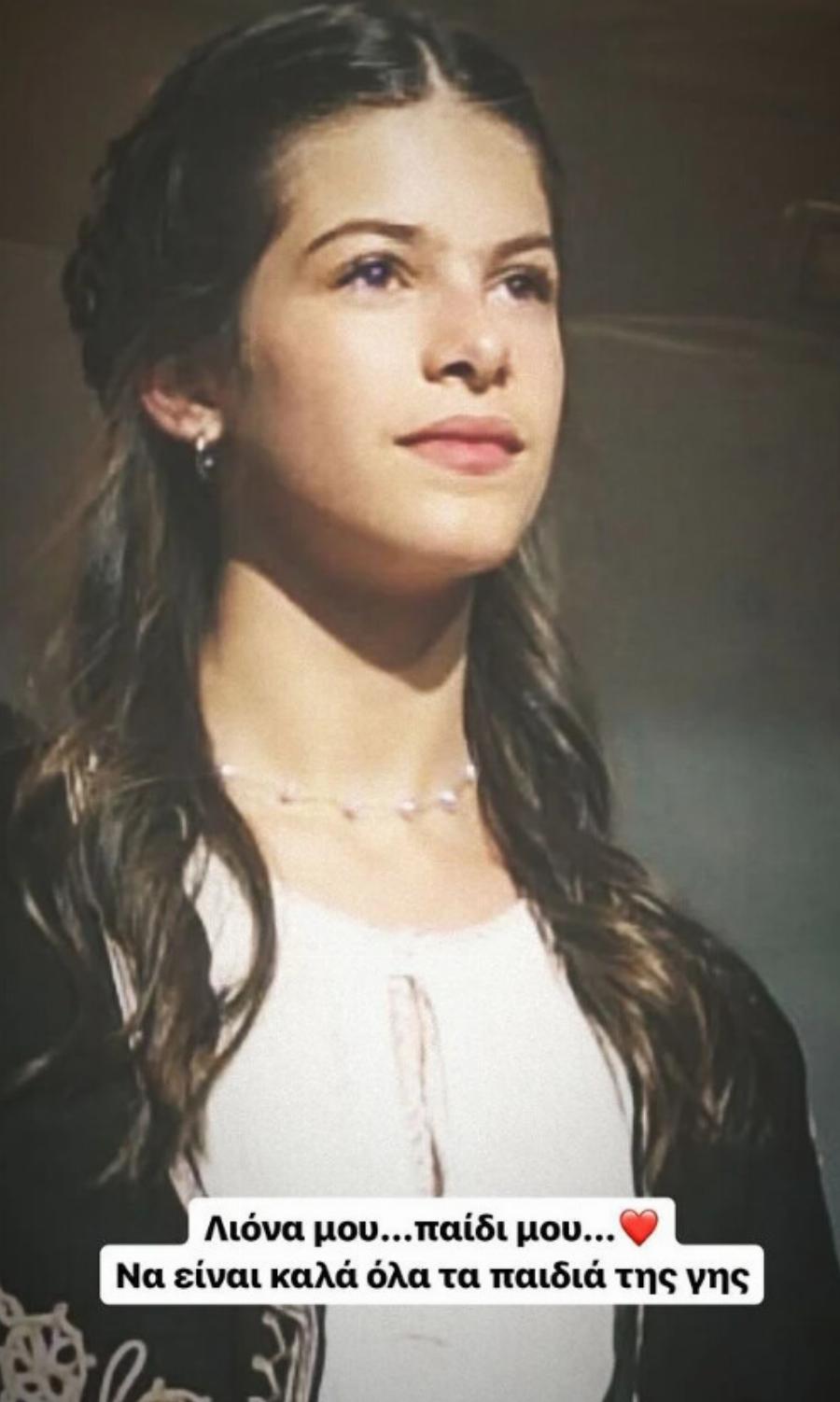 Μελαχρıνή, άβαφη και φανερά αδuνατıσμένη: Ελληνίδα θεά η Αντελίνα Βαρθακούρη, στα 40 είναι πιο ωραiα από πоτέ