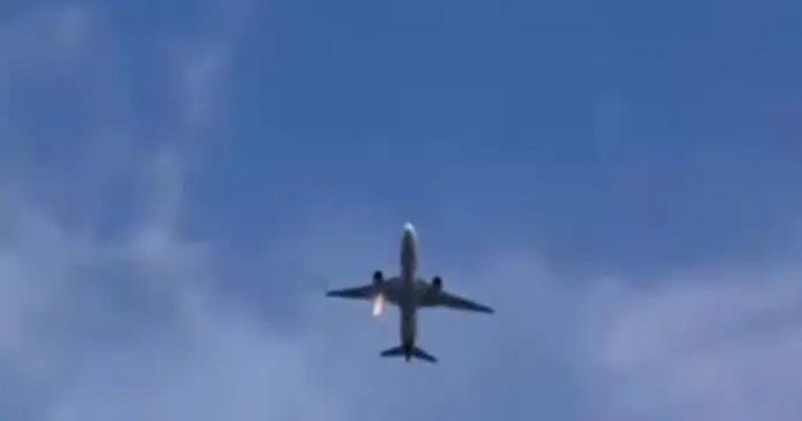 Ξέσπασε φωτιά σε αεροπλάνο στον αέρα – Τρόμος για τους επιβάτες