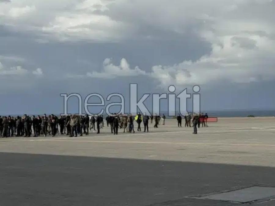 Ανεστάλη η λειτουργία του αεροδρομίου Ηρακλείου – Μπήκαν στον αεροδιάδρομο οι αγρότες