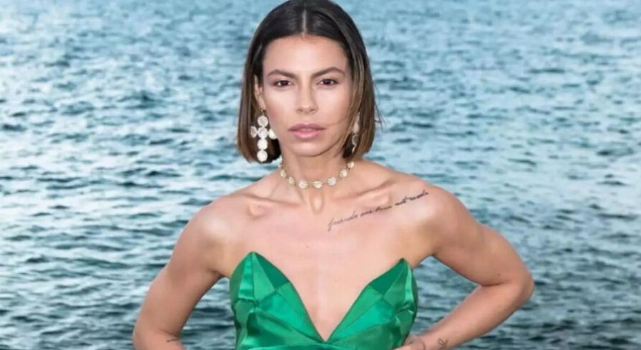 «Τους έπιασα στα πράσα στο εξοχικό μου στη Χαλκιδική»: Έξαλλη πασίγνωστη Ελληνίδα, βρήκε τον σύντροφό της με άλλη