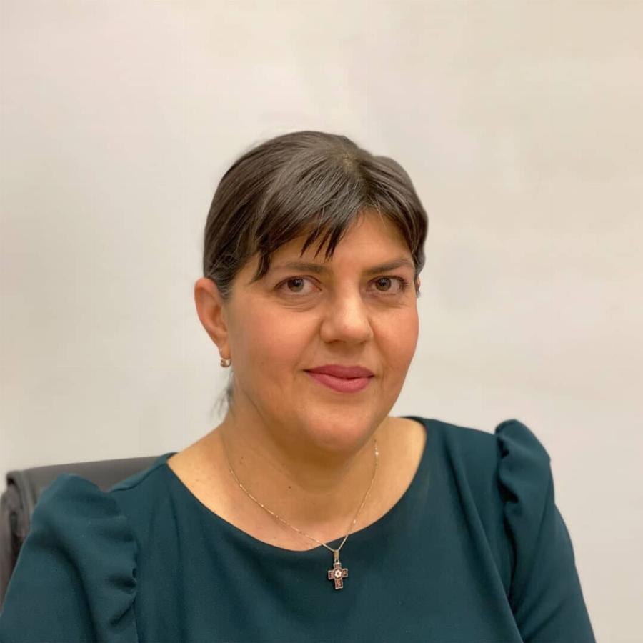 Λάουρα Κοβέσι: Η γυναίκα που ξεσκέπασε το σκάνδαλο του ΟΠΕΚΕΠΕ – Και δεν διστάζει να τα βάλει με κομματάρχες, Φον ντερ Λάιεν ή την Καμόρα