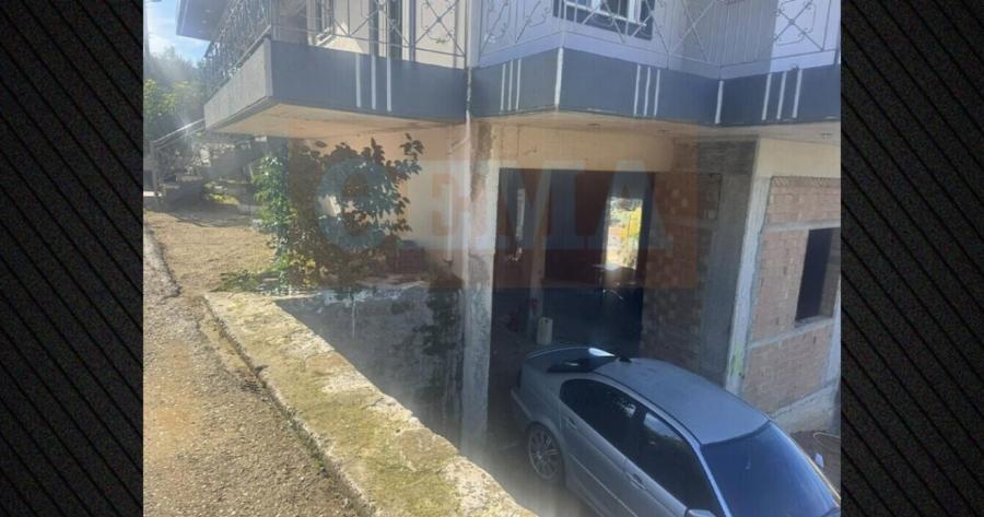 Ο 25χρονος πήρε αγκαλιά τον 3χρονο για να πάνε βόλτα, χτύπησε σε μπαλκόνι, ζαλίστηκε και έπεσαν μαζί – Συντετριμμένοι οι γονείς του μικρού Ανδρέα