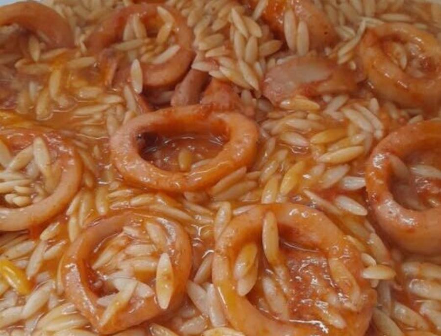 Καλαμάρι γιουβέτσι που δεν μένει στο ταψί – Απλό και γρήγορο