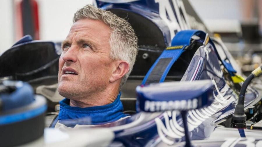 Ανακοίνωσε ότι είναι γκέι και σόκαρε τον πλανήτη – Η φωτογραφία με τον σύντροφό του